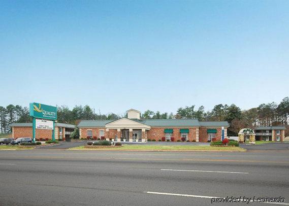 Greenville Inn & Suites Exterior photo